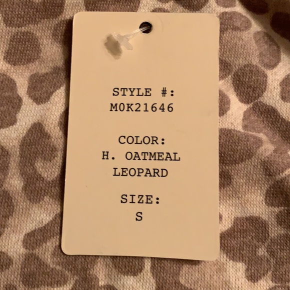 New. Hippie Rose sweatshirt sz s. - Picture 6 of 6